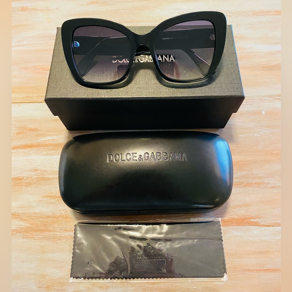 Women sunglasses D&G